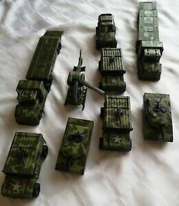 yzzr[@͌^ԁ@ԁ@[VOJ[ ob`Wu}CeBzC[^NwRv^[job lot soma toys mighty wheels military tank transporter helicopter 1998 2001