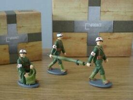 【送料無料】ホビー　模型車　車　レーシングカー フランスモデルdirekt armee francaise army medic soldats figurines modeles llg2 143