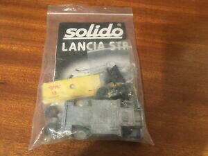 �y���������z�z�r�[�@�͌^�ԁ@�ԁ@���[�V���O�J�[ �����`�A�z���C�g���^���L�b�g�p�b�P�[�Wsolido 143 lancia stratos metal blanc kitemballe