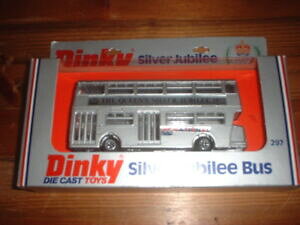 yzzr[@͌^ԁ@ԁ@[VOJ[ _CJXgNC[YWr[oXnos 1970s diecast dinky queens jubilee bus, still boxed