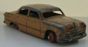 �y���������z�z�r�[�@�͌^�ԁ@�ԁ@���[�V���O�J�[ �t�H�[�h�Z�_��dinky ford sedan pour restauration my ref d6