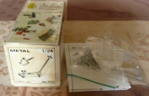 �y���������z�z�r�[�@�͌^�ԁ@�ԁ@���[�V���O�J�[ �_�����f��dam models by protar creak 124