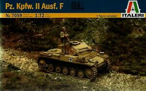 �y���������z�z�r�[�@�͌^�ԁ@�ԁ@���[�V���O�J�[ italeri 7059 pzkpfwii ausff 172