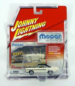 �y���������z�z�r�[�@�͌^�ԁ@�ԁ@���[�V���O�J�[ �W���j�[�v���}�X�t��johnny lightning 1970 plymouth gtx mopar ou non voiture moule moc complet 2003