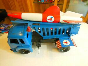 yzzr[@͌^ԁ@ԁ@[VOJ[ m[gbNPbgo[WXP[camion renault saviem 120 cv lance fusee version civile echelle 110