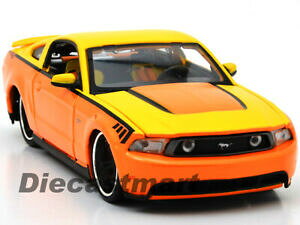 yzzr[@͌^ԁ@ԁ@[VOJ[ tH[hX^O~j`AJ[IWmaisto tout stars 124 2011 ford mustang gt neuf voiture miniature orange