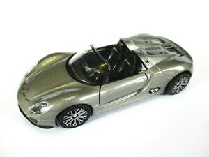 �y���������z�z�r�[�@�͌^�ԁ@�ԁ@���[�V���O�J�[ �|���V�F�X�p�C�_�[�J�u���I�����b�N�A�b�v�A�b�vporsche spyder 918 cabriolet, maquette de voiture metal 12 cm welly nex, neuf