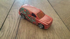 �y���������z�z�r�[�@�͌^�ԁ@�ԁ@���[�V���O�J�[ �~�j�`���A�t�@���_���Svehicule miniature hotwheels �� fandango �� 2001 tres bon etat