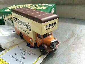 �y���������z�z�r�[�@�͌^�ԁ@�ԁ@���[�V���O�J�[ �R�[�M�[�N���V�b�Ncorgi classic bedford pantechnicon freeborns 150 boxedcertificate