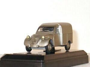 �y���������z�z�r�[�@�͌^�ԁ@�ԁ@���[�V���O�J�[ �V�g���G���x�[�W��citroen 2 cv dissociee gentillebeige metallicsolido 143