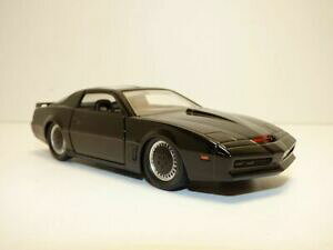 �y���������z�z�r�[�@�͌^�ԁ@�ԁ@���[�V���O�J�[ �|���e�B�A�N�t�B����kpontiac transam kitt 132 film k2000 knightrider