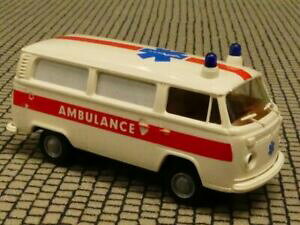 �y���������z�z�r�[�@�͌^�ԁ@�ԁ@���[�V���O�J�[ �o�X187 brekina vw t2 ambulance bus 33243