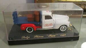 yzzr[@͌^ԁ@ԁ@[VOJ[ _bWyvVmodellino solido furgone dodge plateau pepsi 4427