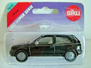 yzzr[@͌^ԁ@ԁ@[VOJ[ ubNtHNX[QtHNX[QStsiku 1010 noir vw volkswagen golf gl avec route signe