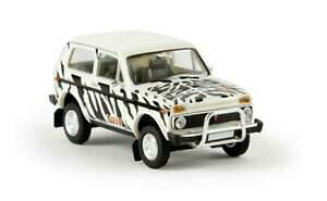 �y���������z�z�r�[�@�͌^�ԁ@�ԁ@���[�V���O�J�[ �J�[���_�T�t�@��brekina voitures lada niva safari 27216