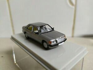 �y���������z�z�r�[�@�͌^�ԁ@�ԁ@���[�V���O�J�[ �����Z�f�X�x���c���t�@�����Xmercedesbenz 190 ,brekinastarmada ref 13205, escala 187