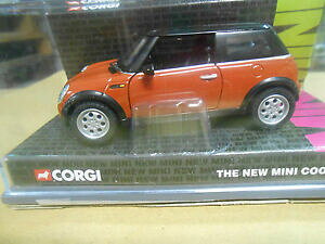 yzzr[@͌^ԁ@ԁ@[VOJ[ ~jN[p[R[M[mini cooper, corgi, 136 aprox