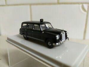 yzzr[@͌^ԁ@ԁ@[VOJ[ ZfXxc^NV[t@Xmercedesbenz 180 familiar taxi , brekinastarmada ref 13463 , escala 187