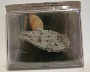 yzzr[@͌^ԁ@ԁ@[VOJ[ tBX^[EH[Yf~jAt@Rmodellino astronave film guerre stellari movie star wars model, millenium falcon