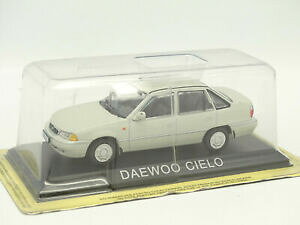 yzzr[@͌^ԁ@ԁ@[VOJ[ fASXeB[jVAfEVGde agostini russie 143 daewoo cielo