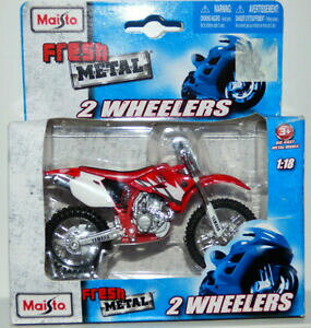 【送料無料】ホビー 模型車 車 レーシングカー オートバイヤマハmaisto motorcycle 118 yamaha 450