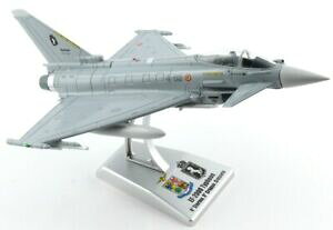 �y���������z�z�r�[�@�͌^�ԁ@�ԁ@���[�V���O�J�[ �t�@�C�^�[���f��ef2000 typhoon 50000 fh fighter 1100 model italeri