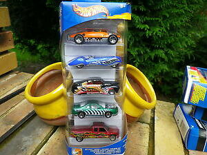 �y���������z�z�r�[�@�͌^�ԁ@�ԁ@���[�V���O�J�[ �z�b�g�z�C�[���L�b�g�n�C�E�F�Chot wheels cret highway 35 trex gm 164 2002 etat neuf jamais ouvert