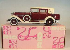 yzzr[@͌^ԁ@ԁ@[VOJ[ I{bNXuErio 143 isotta fraschini tipo 8 a brun rouge dans neuf dans sa boite 3999