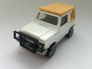 yzzr[@͌^ԁ@ԁ@[VOJ[ hCcsiku 1072 suzuki sj 413 w germany avec roues b4