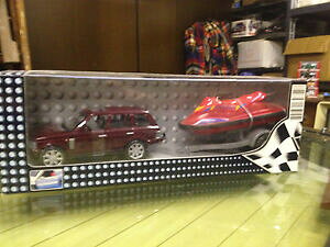 yzzr[@͌^ԁ@ԁ@[VOJ[ g[[[o[oCNrange rover 136 with sea bike on trailer