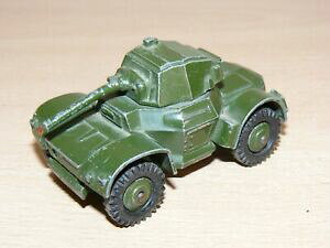 yzzr[@͌^ԁ@ԁ@[VOJ[ COhn38 dinky toys armoured car ref 670 meccano ltd made in england anos 6070