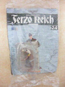 �y���������z�z�r�[�@�͌^�ԁ@�ԁ@���[�V���O�J�[ ���C�qsoldati del terzo reich 24 carrista 1944 hobby amp; work soldatino