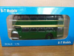 �y���������z�z�r�[�@�͌^�ԁ@�ԁ@���[�V���O�J�[ ���f���o�Xbt modeles b116a utd counties bus