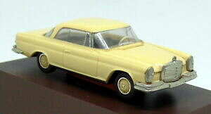 �y���������z�z�r�[�@�͌^�ԁ@�ԁ@���[�V���O�J�[ �z�X�P�[�������Z�f�X�x���c�v���X�`�b�N���f��brekina 187 ho scale mercedes benz 280 se 35 jaune petit plastique voiture modele