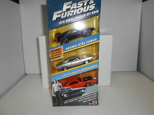 �y���������z�z�r�[�@�͌^�ԁ@�ԁ@���[�V���O�J�[ �E���g�����[�h���[�h�z�b�g�z�C�[��fast amp; furious ultra charger roadrunner charger hot wheels 155