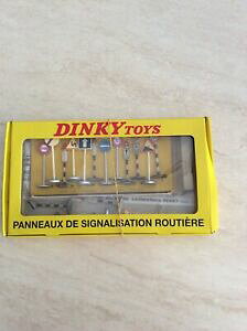 yzzr[@͌^ԁ@ԁ@[VOJ[ re[W_rarissima confezione segnali stradali dinky toys vintage da collezione