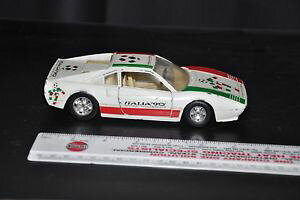 yzzr[@͌^ԁ@ԁ@[VOJ[ tF[C^AC^ATbJ[burago ferrari 308 gtb 124th italia 90 football italie