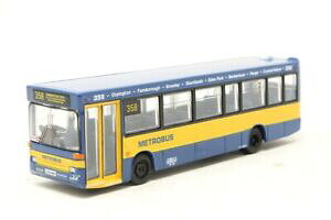 �y���������z�z�r�[�@�͌^�ԁ@�ԁ@���[�V���O�J�[ �|�C���g�f�j�Xefe metrobus plaxton pointer dennis dart 20612
