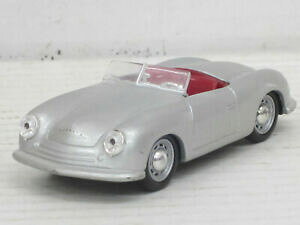 yzzr[@͌^ԁ@ԁ@[VOJ[ |VF{bNXfporsche no 1, 1948, en argent, o neuf dans sa boite, schuco, 143