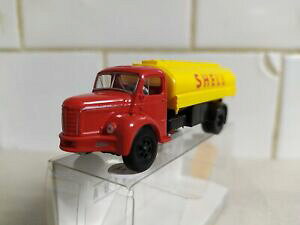 �y���������z�z�r�[�@�͌^�ԁ@�ԁ@���[�V���O�J�[ o�V�F�����t�@�����Xcamion berliet glr 8 , cisterna shell , brekina ref 85307 , escala 187