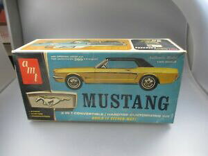 �y���������z�z�r�[�@�͌^�ԁ@�ԁ@���[�V���O�J�[ �t�H�[�h���X�^���O���B���e�[�W�{�b�N�X�{�b�N�Xamt boite vide by ford mustang, vintage, vide box stiege43