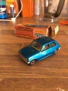 �y���������z�z�r�[�@�͌^�ԁ@�ԁ@���[�V���O�J�[ �}�b�`���m�[matchbox renault 5