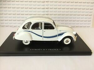 yzzr[@͌^ԁ@ԁ@[VOJ[ VgGtXRNVVgGAVFbgvoiture citroen 2 cv france 3 124eme collection citroen hachette
