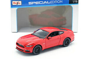 yzzr[@͌^ԁ@ԁ@[VOJ[ tH[hX^Oford mustang annee 2015 rouge 118 maisto