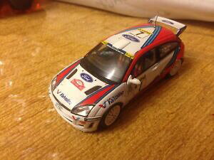 �y���������z�z�r�[�@�͌^�ԁ@�ԁ@���[�V���O�J�[ �t�H�[�h�t�H�[�J�X�X�L�b�hford focus wrc skid 143