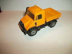 yzzr[@͌^ԁ@ԁ@[VOJ[ siku unimogsiku unimog
