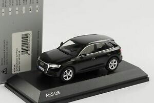 yzzr[@͌^ԁ@ԁ@[VOJ[ AEfBfB[[audi q5 mythe noir 143 iscale dealer
