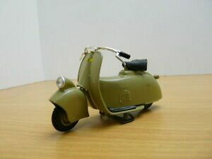�y���������z�z�r�[�@�͌^�ԁ@�ԁ@���[�V���O�J�[ �X�N�[�^�[scooter piaggio vespa mp5 paperino 1945 118