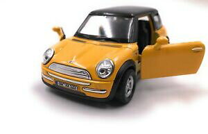 yzzr[@͌^ԁ@ԁ@[VOJ[ ~jN[p[XP[fmini cooper maquette de voiture avec wunschkennzeichen jaune echelle 13 439