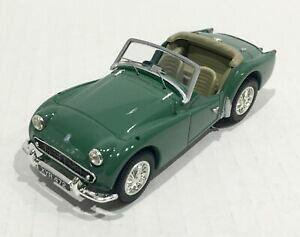 yzzr[@͌^ԁ@ԁ@[VOJ[ evanguards 143 triumph tr3a cabriole vert neuve